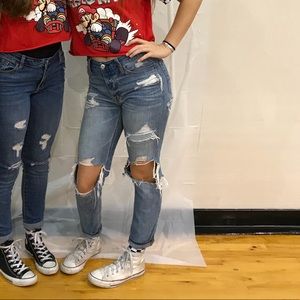 AEO Mom Jeans!